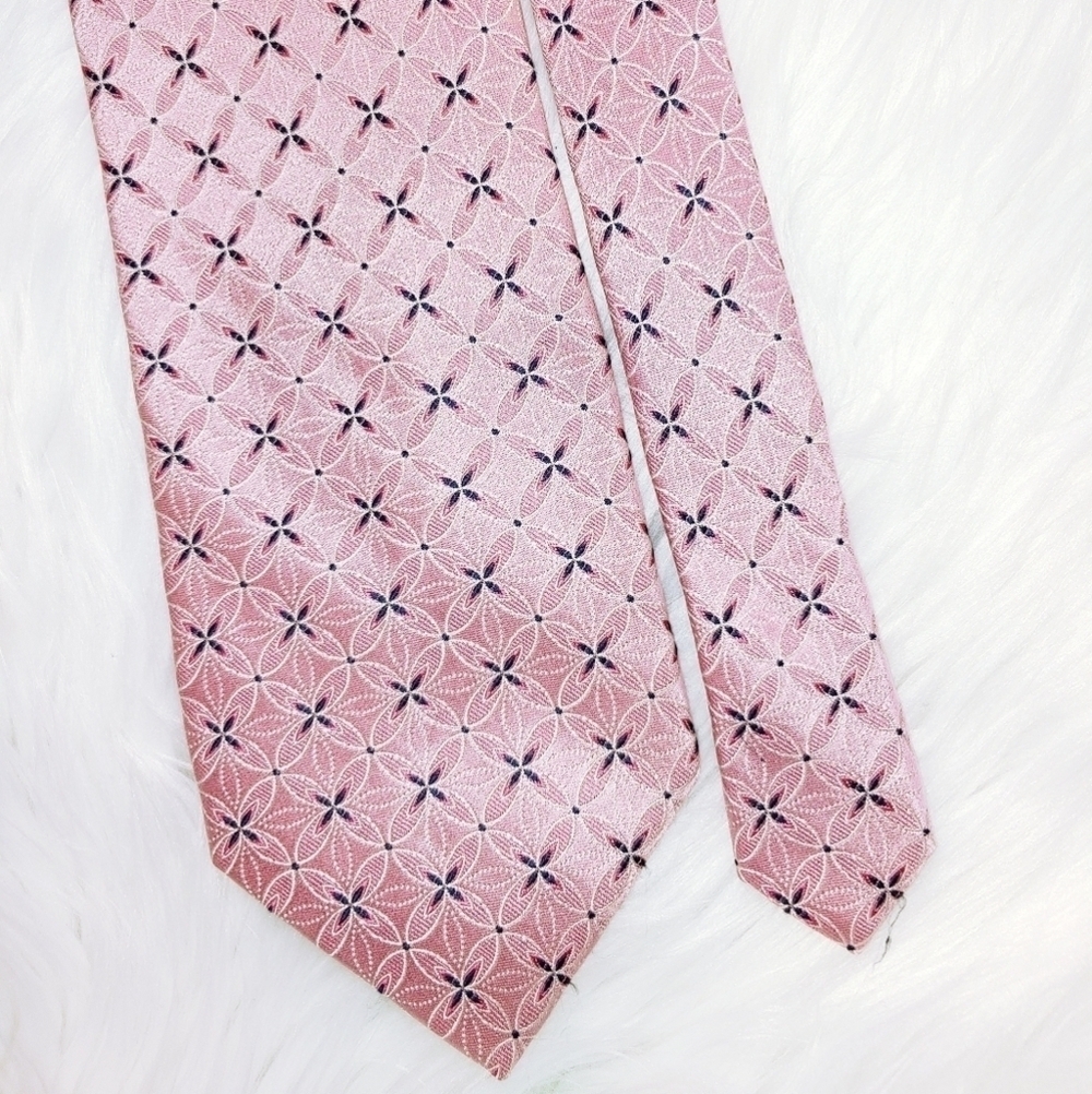 Izod Pink Silk Tie 59